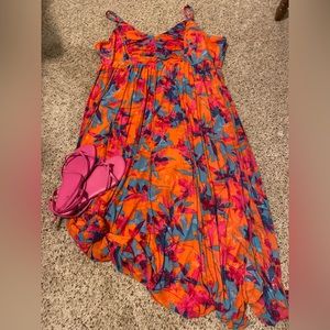 ☀️ Beach wedding delight!